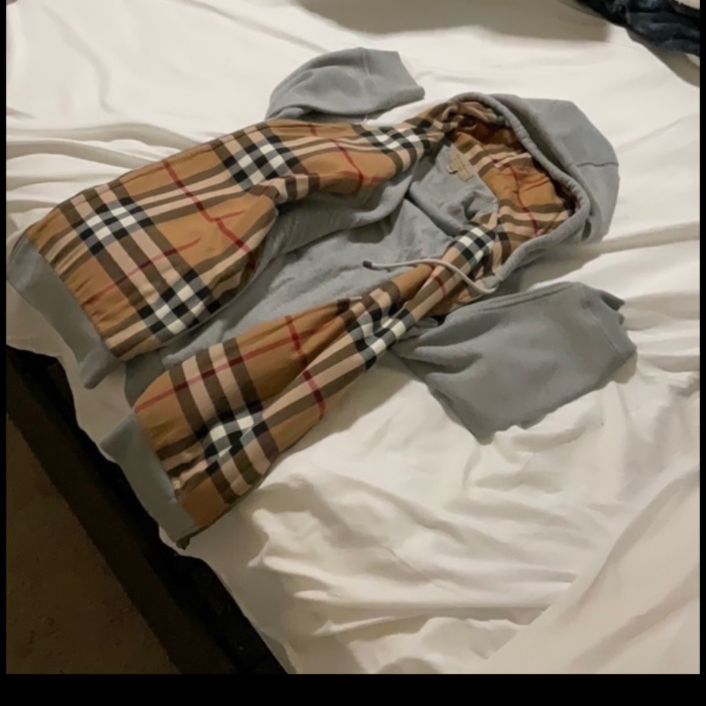 Xxl men’s Burberry zipper hoodie authentic jacket